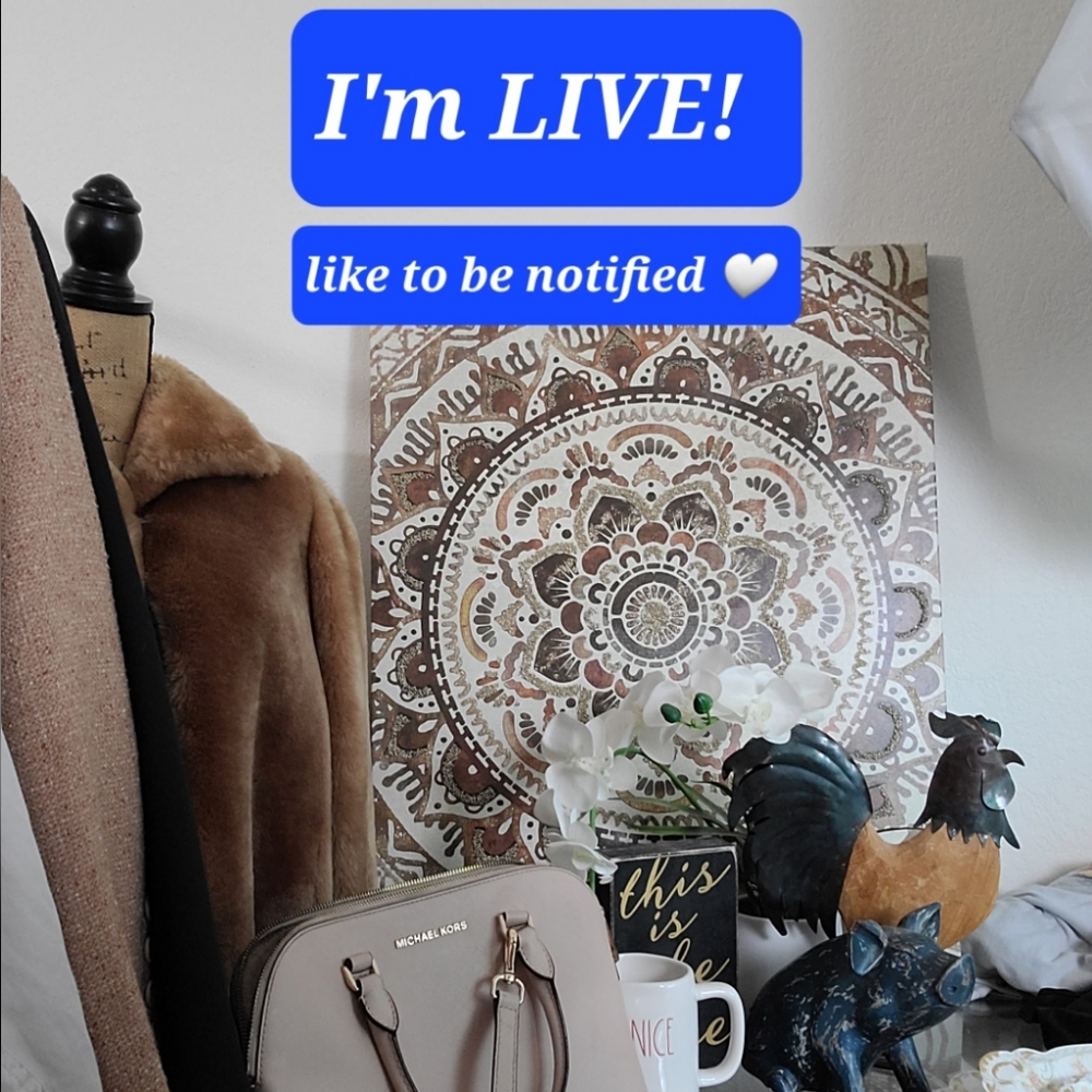 Like to be notified for live shows 💜